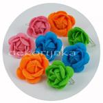 Kolczyki z delikatnego filcu - różyczki - różowe w sklepie internetowym Dekorynka