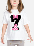 Biała koszulka z nadrukiem urodzinowym na 7-me urodziny idealny prezent w sklepie internetowym Roana24