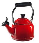 Le Creuset - czajnik Demi wiśniowy 1,1 l w sklepie internetowym FrankHerbert.pl