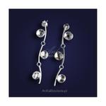 Oryginalne srebrne kolczyki z cyrkoniami "Kwiat konwalii" w sklepie internetowym AnKa Biżuteria