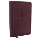 KJV Holy Bible, Personal Size Giant Print Reference Bible, Burgundy Leathersoft, Thumb Indexed, 43,000 Cross References, Red Letter, Comfort Print: Ki w sklepie internetowym Libristo.pl