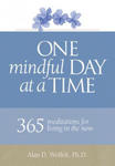 One Mindful Day at a Time: 365 Meditations on Living in the Now w sklepie internetowym Libristo.pl