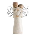 Anioł stróż opiekun dziecka Angel's Embrace 26084 Susan Lordi Willow Tree figurka chrzest anioł chrzciny prezent komunia dziecko dla dziecka w sklepie internetowym MoodGood.pl