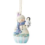 Bałwanek i pingwin Pingu bajkowa zawieszka Snowman with Baby Penguin (Hanging Ornament) 6004314 Jim Shore figurka ozdoba świąteczna w sklepie internetowym MoodGood.pl