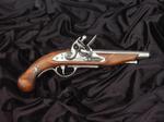 PIRACKI FRANCUSKI PISTOLET CZARNOPROCHOWY Z XVIII w. (1012) w sklepie internetowym Aleprezent.com.pl