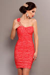 3702-3 Elegancka sukienka, marszczona, zakładana na jedno ramię z ozdobną różą - arbuzowy w sklepie internetowym LadyStyle