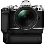 OM-D E-M5 Mark II + ob. 12-40 srebrny + grip HLD-8 + bateria BLN-1 - Dostawa GRATIS! w sklepie internetowym Cyfrowe.pl