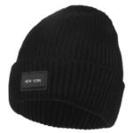 Czapka damska typu beanie z naszywką DCZ1100-16 Moraj mix kolorów w sklepie internetowym BucikSklep