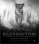 Wild Encounters: Iconic Photographs of the World's Vanishing Animals and Cultures w sklepie internetowym Ukarola.pl 