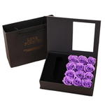 Elegancki zestaw z różami - elegancki prezent na dzień kobiet dla niej w sklepie internetowym Compliment
