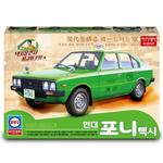 Model plastikowy Hyundai Pony gen. 1 Taxi 1/24 Academy w sklepie internetowym gebe.com.pl