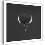 Obraz na płótnie, Pomidor i krople wody - czarno-białe - 60x60 w sklepie internetowym Dekorys
