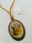 Medalion w polnych kwiatach w sklepie internetowym Artillo