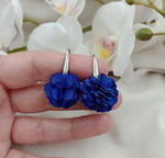 Krótkie kobaltowe kolczyki, kolczyki kwiatki w sklepie internetowym Artillo