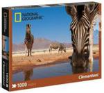 Puzzle 1000 National Geographic A Zebra Drinks... w sklepie internetowym Gigant.pl