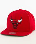 Mitchell & Ness-Chicago Bulls Wool Solid Snapback NL99Z Red w sklepie internetowym Unhuman.pl