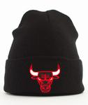 Mitchell & Ness-Chicago Bulls Team Logo Cuff Knit Czapka Zimowa Czarna w sklepie internetowym Unhuman.pl