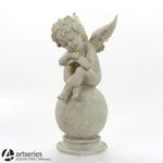 Anioł siedzący na kuli 53497 szara figura aniołka w sklepie internetowym Artseries.pl