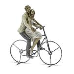 Figurka statuetka - para na rowerze 112211 w sklepie internetowym Artseries.pl