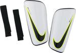 Ochraniacze piłkarskie Hard Slip In Nike (białe) w sklepie internetowym Sport-Shop.pl