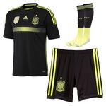Strój piłkarski Adidas FIFA Hiszpania dziecięcy komplet koszulka + spodenki + getry w sklepie internetowym Marionex.pl