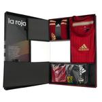 Komplet piłkarski Adidas Hiszpania męski strój koszulka + spodenki + getry w sklepie internetowym Marionex.pl