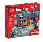 Lego Juniors Kryjówka Spider-Mana w sklepie internetowym Booknet.net.pl